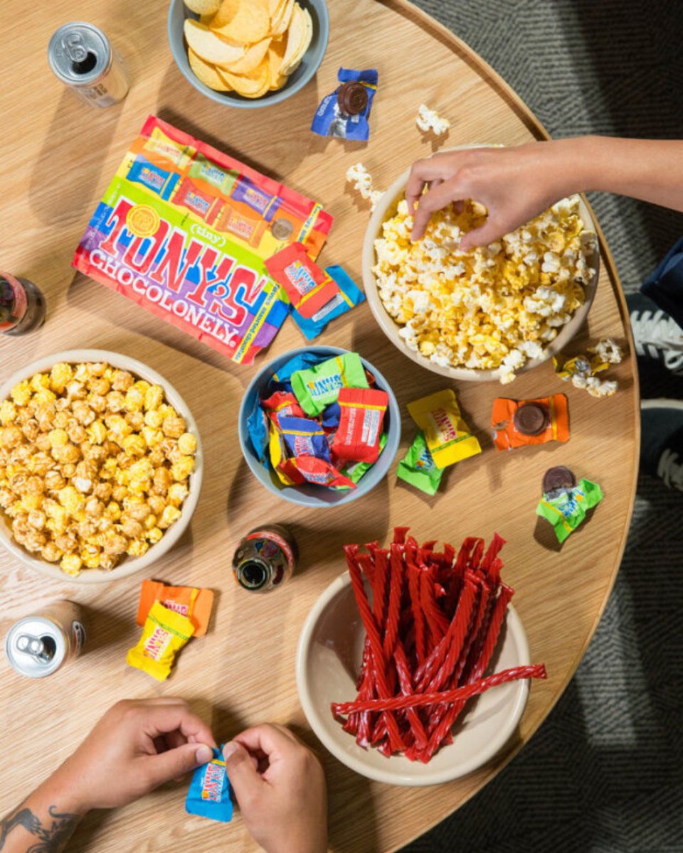 Movie night! 🍿 Who’s in? 🙌 No movie night is complete without bite-sized chocolate treats. 📺🍫 What movie are you breaking out the Tiny Tony’s for?