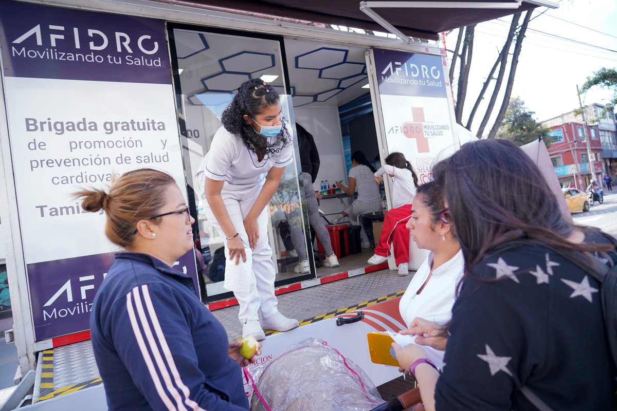 afidro_colombia's tweet photo. #MovilizandoTuSalud | Durante este mes estaremos #CiudadBolívar con nuestra jornada gratuita, ofreciendo a toda la comunidad  actividades de promoción y prevención en salud en alianza con la @ClinicaShaio y @ALCBolivar

Conoce los lugares y jornadas en https://t.co/6akmMXlmFc https://t.co/RD6JClqQRM