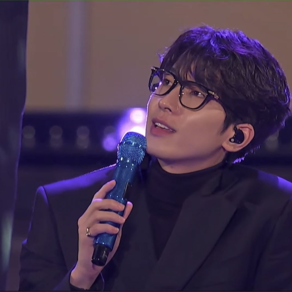 wwlake's tweet photo. 유네스코 원우 ”찢었다“ https://t.co/QH1dNjFB2o