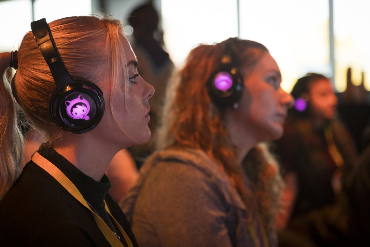 SalesforceUK's tweet image. That&apos;s a wrap on Day 2 of our Week of Innovation 🎬 

We&apos;ve heard from Salesblazers on how to:
📈 Accelerate sales with trusted AI
❇️ Drive success in an age of disruption
🤖 Grow with automation &amp;amp; AI

Grow with Sales Cloud: sforce.co/3QvqyIO

#SalesforceInnovation