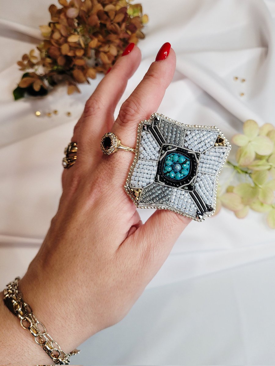 Locamonrosa tweet media