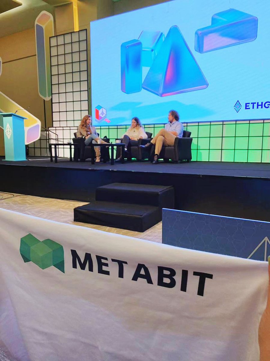 bmtcfoundation's tweet photo. 🚀 METABIT NETWORK amazing recap at ETHGünü!

🌐 Held at Istanbul Congress Center during Devconnect Istanbul week, it was a fantastic gathering of the Turkish community, exploring Ethereum and web3.

🇹🇷 Thanks for the incredible experience! 🎉

#ETHGünü #Web3 #DevconnectIstanbul https://t.co/ftUs3ruOql