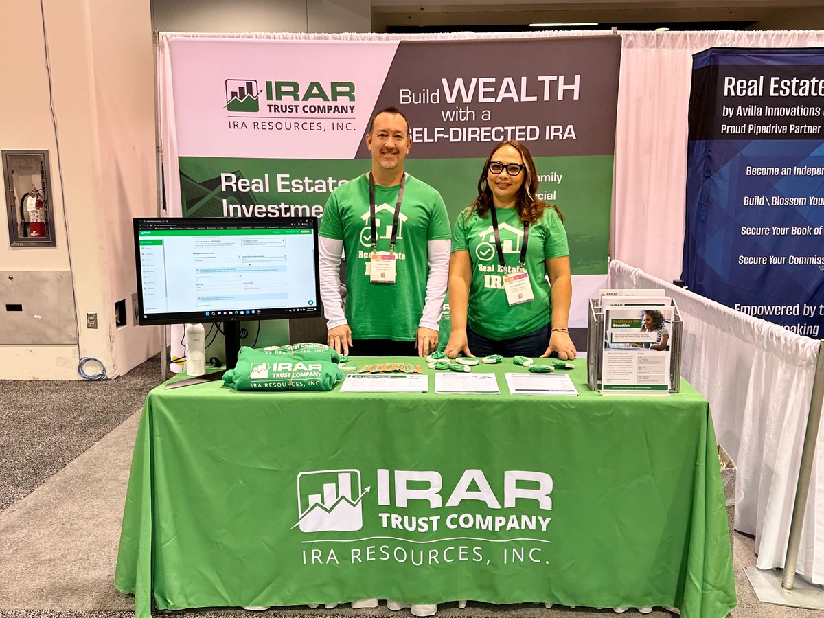 QueenYvonne's tweet photo. Come to the 2023 NAR NXT expo and join us at booth #885 in the NAR Pavilion until Nov. 16. We're excited to see you at the upcoming REALTOR® event! #NARNXT23 #Networking #SelfDirected #RealEstate
https://t.co/no1KCbAozP https://t.co/2N0cpM10uY