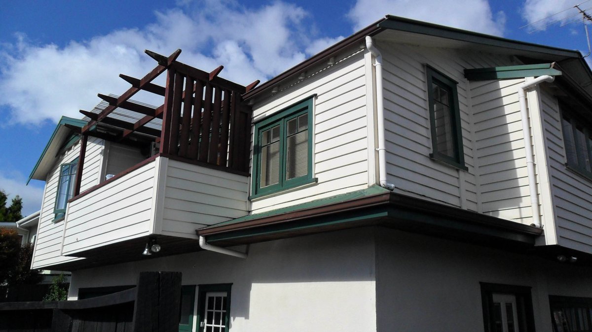 We know that finding the right siding contractor can be a hassle. You can trust us to take care of everything and have your siding looking like new in no-time. Call us today 
 
#SidingContractor bit.ly/3H1WtM0