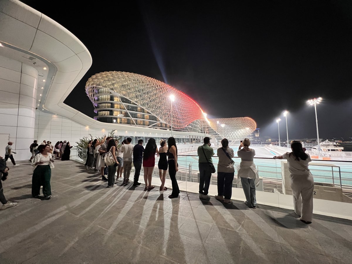 EnglishPathUK's tweet photo. #EnglishPath Dubai students had a great weekend in Abu Dhabi!

They toured the city, saw famous places, went kayaking, and even checked out the #FormulaOne Racetrack.

Take a look at the fun they had and join us for a new adventure: https://t.co/5UokR3xKQK https://t.co/cFluuzDuPl