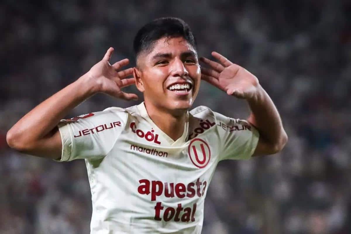Matthew on X: "Rumour: 22yr, Peruvian, Midfielder, Club Universitario de  Deportes, Piero Quispe is being linked with Nottingham Forest, Brighton &  Brentford. Early scouting reports suggest Quispe is a 'Wonder Kid' who