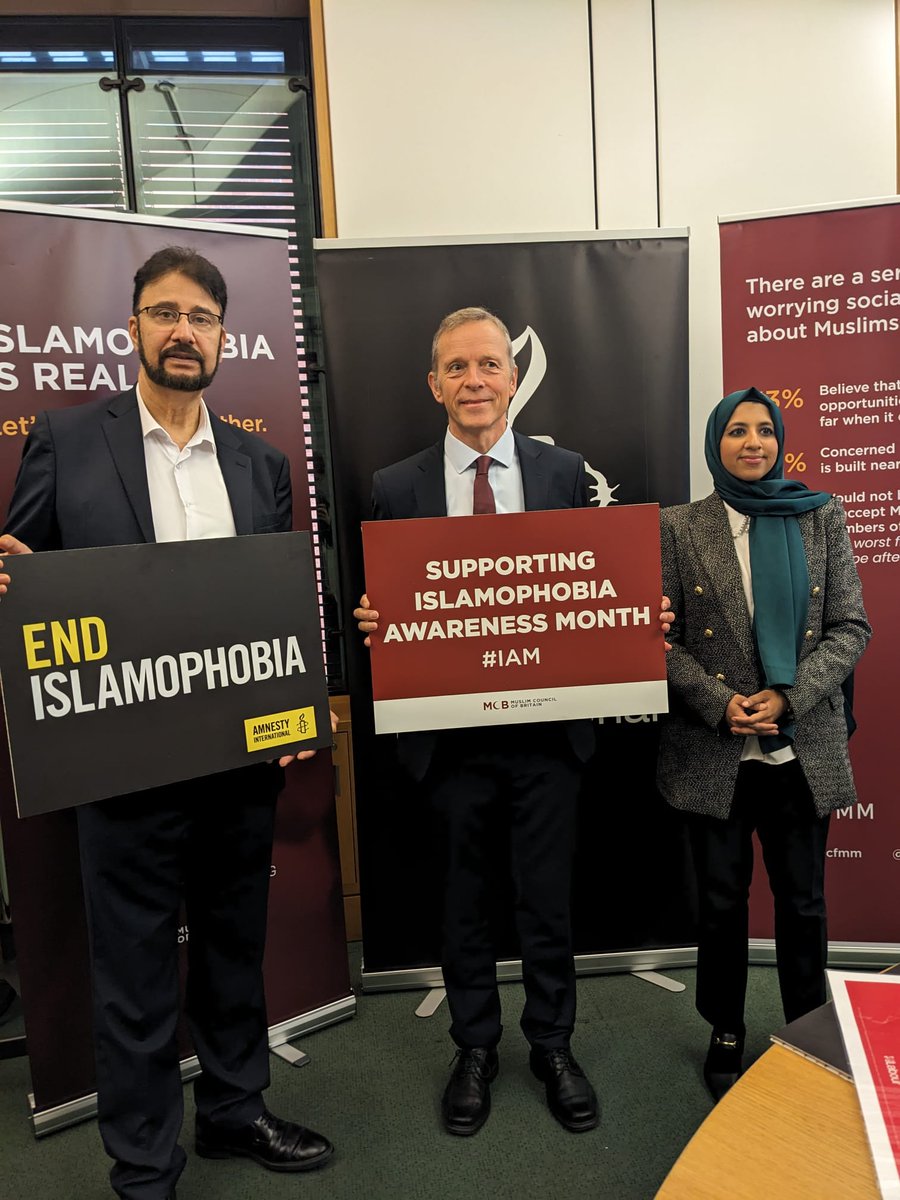 At a time when there is so much intolerance and hatred on our streets, I was pleased to meet with the Muslim Council of Britain and my good friend @Afzal4Gorton to reconfirm my commitment to opposing Islamophobia.
