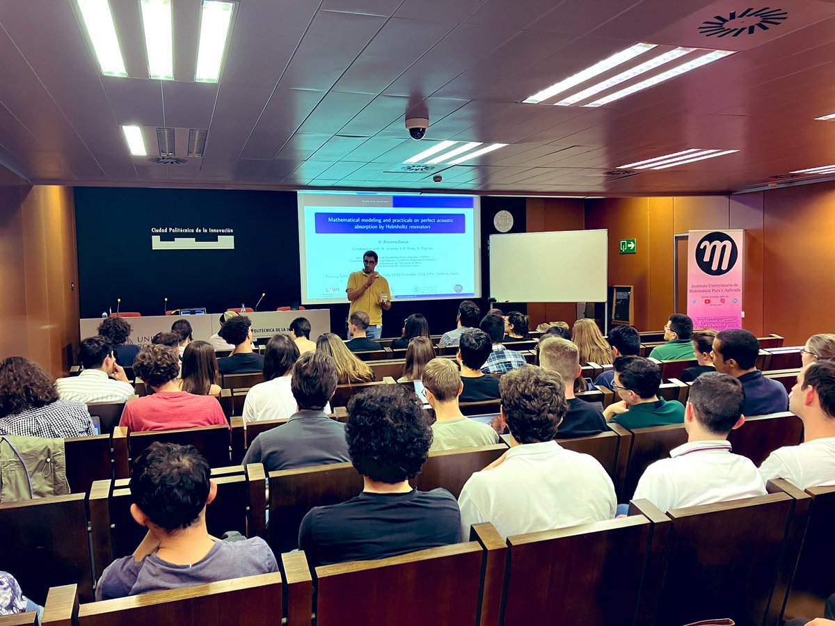 The first session of practicals on acoustic metamaterials just started!
Dr. Vicent Romero-García is supervising the session, where the trainees model and measure the response of acoustic resonators!

More info on tsmeta.blogs.upv.es