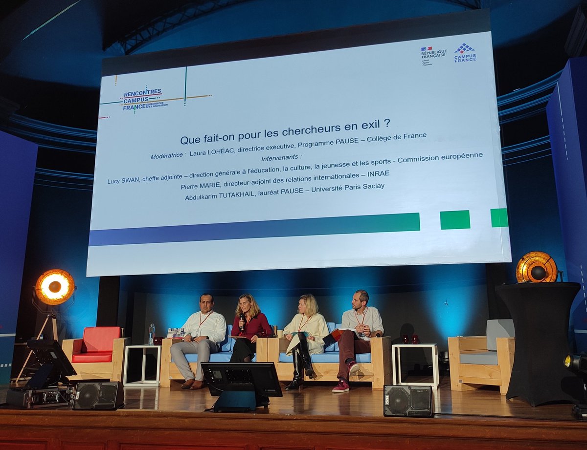 CampusFrance's tweet image. #RencontresCF | 🔎 De nombreuses initiatives sont mises en place en France pour permettre aux chercheurs en #exil de pouvoir continuer leurs travaux de recherches. Quels sont-elles ? 

👉 Intervention de Laura Lohéac, Lucy Swan, Pierre Marie et Abdulkarim Tutakhail