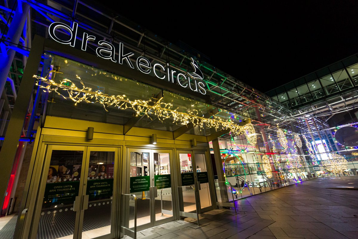 Drake Circus and The Barcode will start its seasonal celebrations this Thursday (16th November) with its annual Christmas light switch on and a visit from special festive characters: drakecircus.com/christmas-even… #ChristmasInPlymouth @drakecircusplym