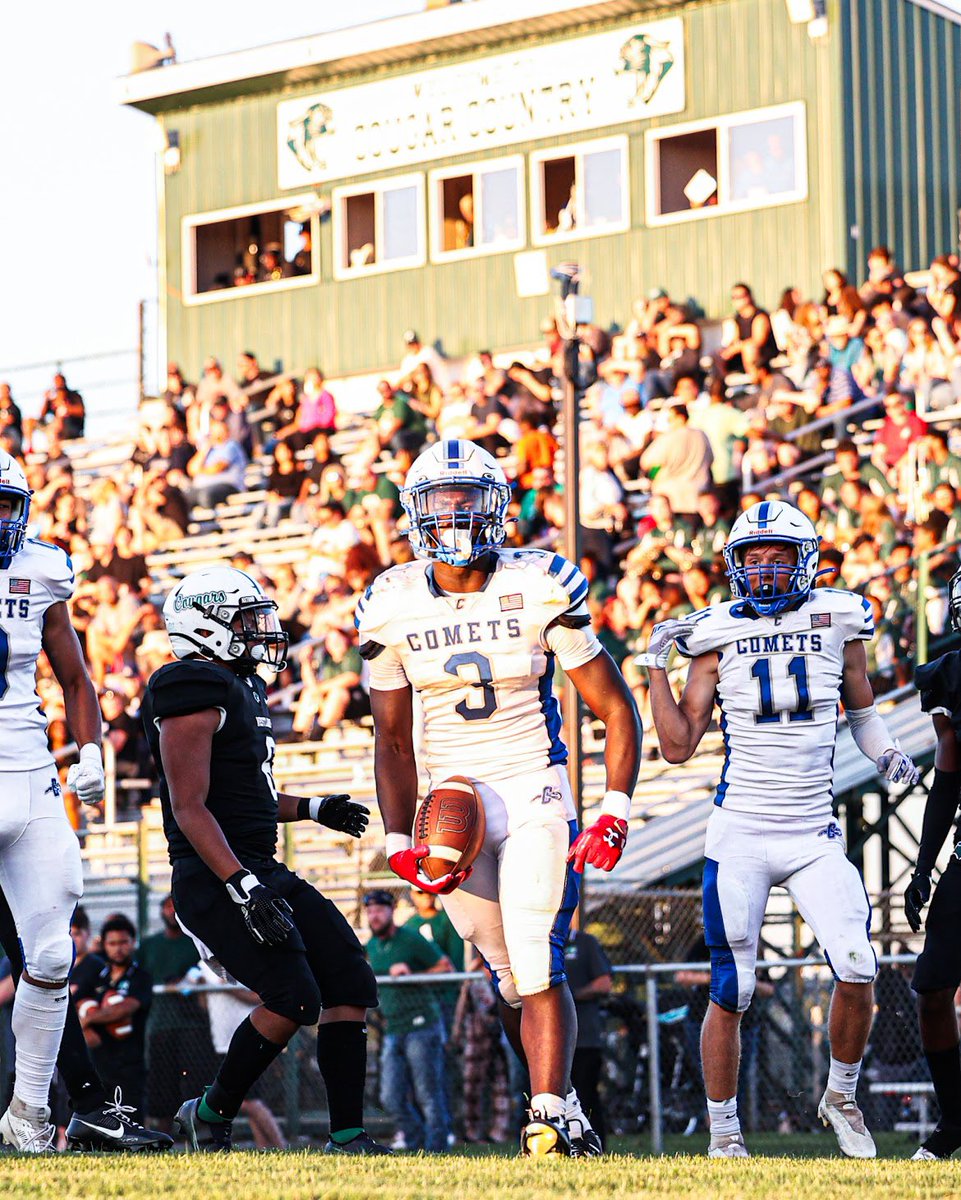 senior szn highlights!
blessed to be in the position i’m in today!

1509 all purpose yards 
11 tds
80 tackles
2 TFLs
2 ints 
hudl.com/v/2MY15m