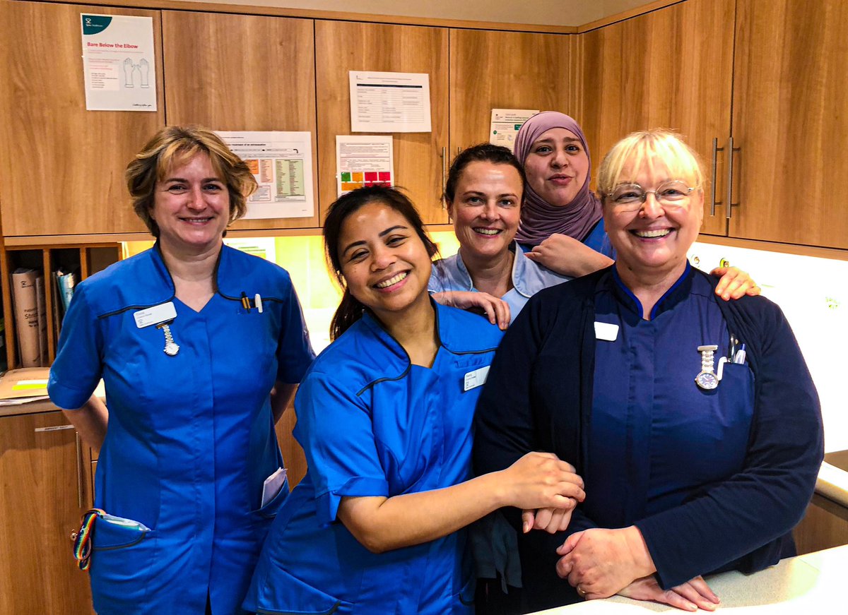 AJPSCUK's tweet photo. @scalpcooling massive thank you to the superstars at Spire Murrayfield in #Edinburgh for their time this afternoon! @SpireEdinburgh all the best guys! ✌🏾💙 #changingthefaceofcancer #hopestudy #capfitting https://t.co/mxgdf8AVAP