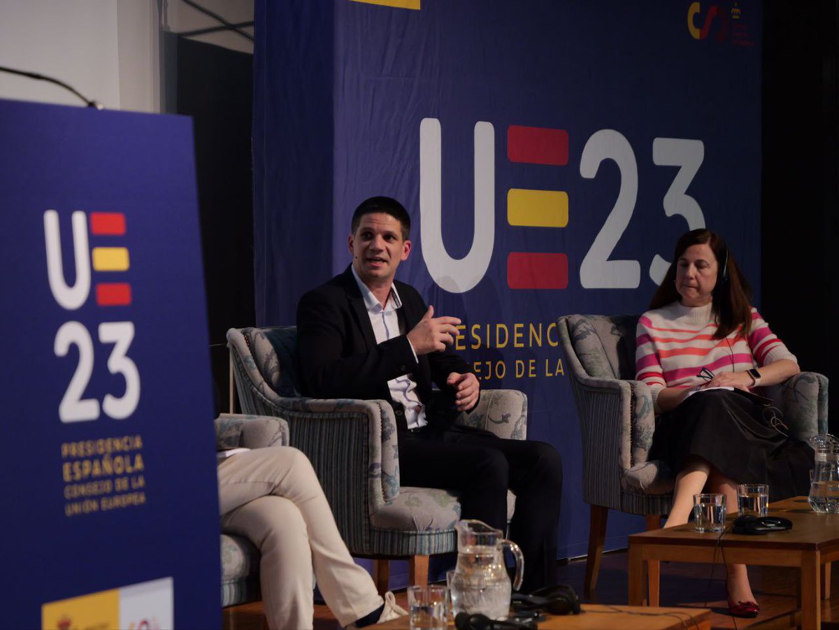 aecdeporte's tweet photo. Asistimos a la Conferencia Internacional sobre la Igualdad de Género en el Deporte.
Seguimos trabajando a favor de la igualdad y para priorizar el papel de las mujeres en las ciencias del deporte.
#EU2023ES @deportegob @miqueliceta #AECD https://t.co/ayjPAL2Ku4
