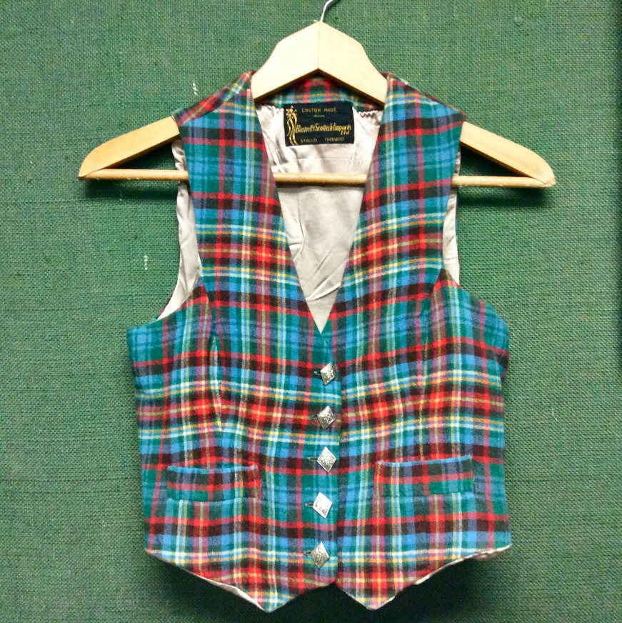 Time for a #Museum30 catch-up, so here's Day 12! While design might be a better word, we still think that a new tartan is a bit of an #invention and the Haliburton Highlands has its own! First registered in 1963, its colours pay tribute to aspects of the local landscape...