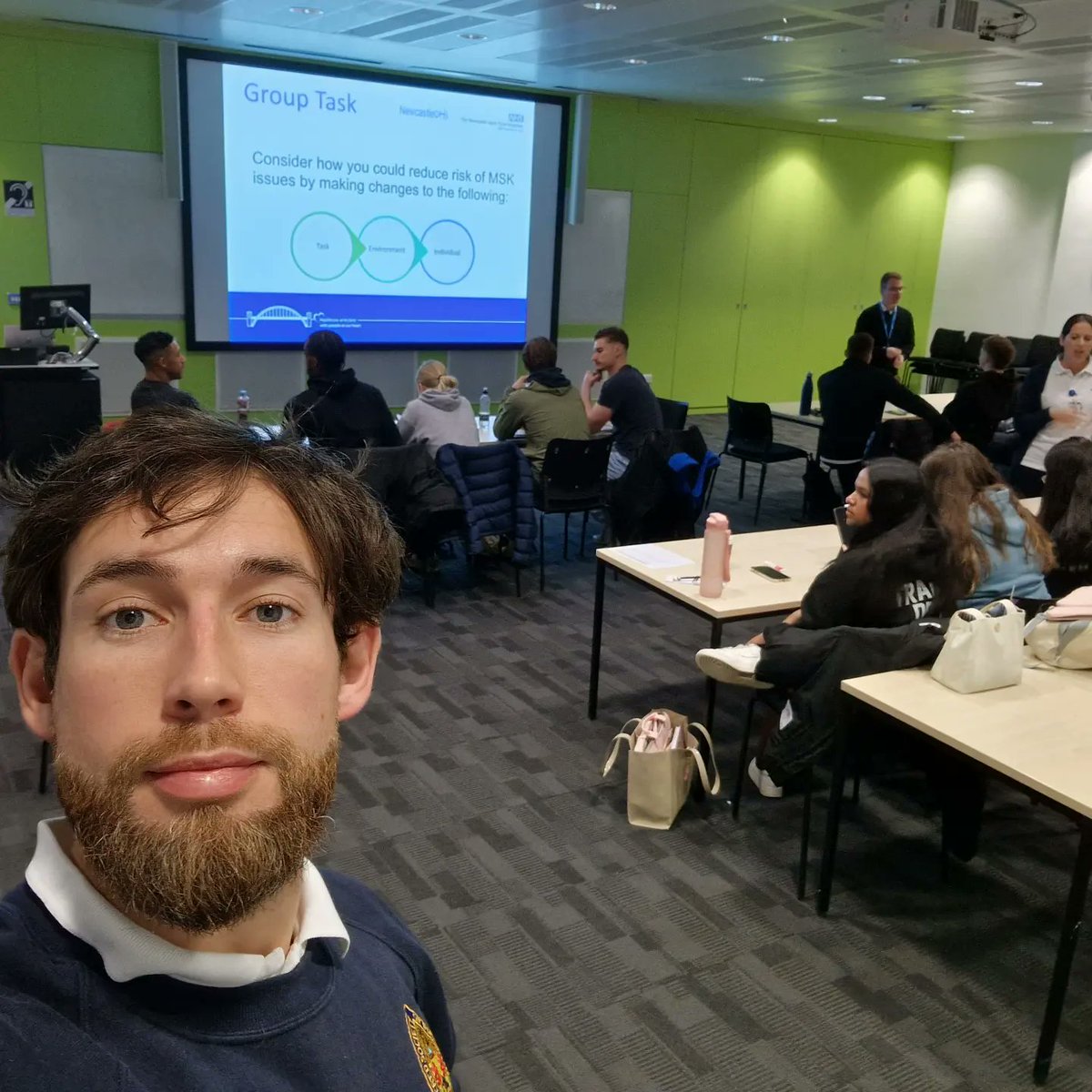 Josh Bell tweet media