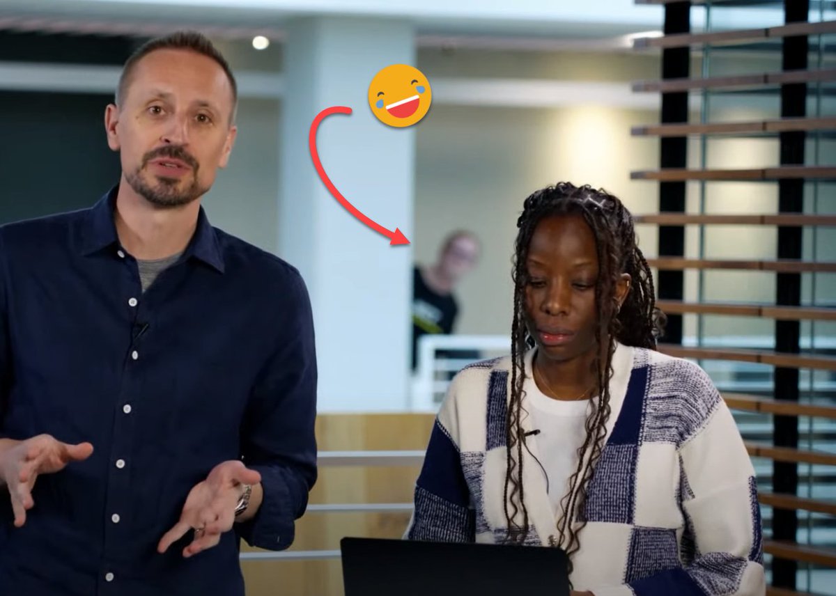 fboucheros's tweet image. Hello Scott @coolcsh 😂😂 #dotnetconf