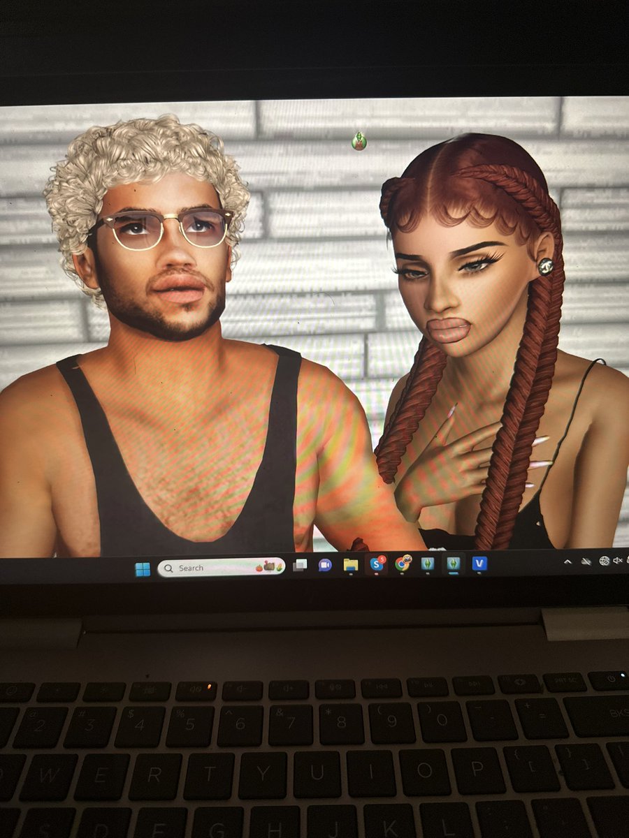 s3mariahlynn's tweet photo. Okay. At first I was like "I need to get this out sooner rather than later" but now I'm like what's the rush?? Some visuals don't come for a month or two later so I'm right on track. Will be out...when it's done.
Oh, and 👋 @yourstrulydaph #LightSwitchVideo https://t.co/NC0OzUZG47
