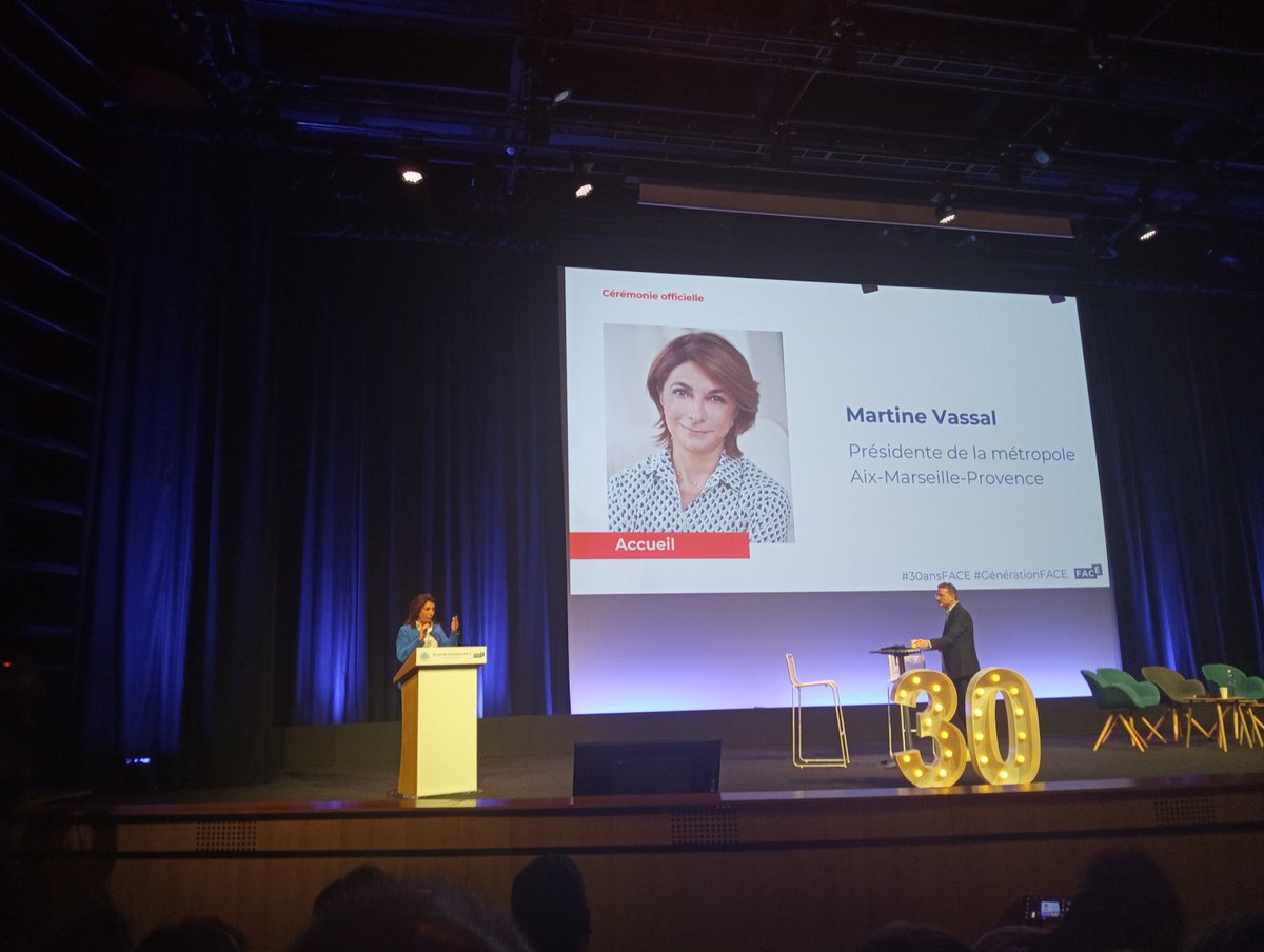 ErickaCogne (@erickacogne) on Twitter photo "Comme je déteste le mot fracture" introduction <a href="/MartineVassal/">Martine Vassal</a> de la plénière #@30ansFACE
Ensemble associations, acteurs publics, entreprises de toutes tailles développons une société de confiance  #generationFACE <a href="/FondationFACE/">Fondation FACE</a> <a href="/JeanCASTEX/">Jean Castex</a> <a href="/Telemaque_asso/">Télémaque</a> <a href="/CollectifMentor/">Collectif Mentorat</a> "Comme je déteste le mot fracture" introduction <a href="/MartineVassal/">Martine Vassal</a> de la plénière #@30ansFACE
Ensemble associations, acteurs publics, entreprises de toutes tailles développons une société de confiance  #generationFACE <a href="/FondationFACE/">Fondation FACE</a> <a href="/JeanCASTEX/">Jean Castex</a> <a href="/Telemaque_asso/">Télémaque</a> <a href="/CollectifMentor/">Collectif Mentorat</a>