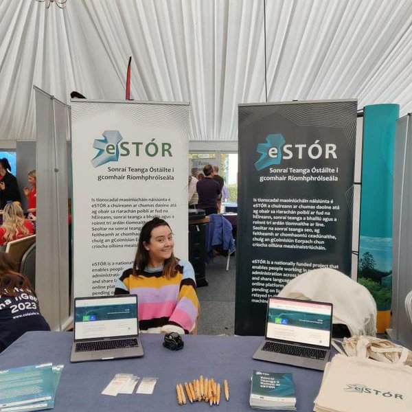 eStor_Eireann's tweet photo. Bhí am iontach againn ag Oireachtas na Samhna don chéad uair! Buíochas ó chroí libh ar fad a tháinig chuig ár gceardlann nó chuig an seastán chun labhairt linn.
#estor #gaeilge #onas23 #oireachtasnasamhna #adaptcentre https://t.co/VjkHghd1tp