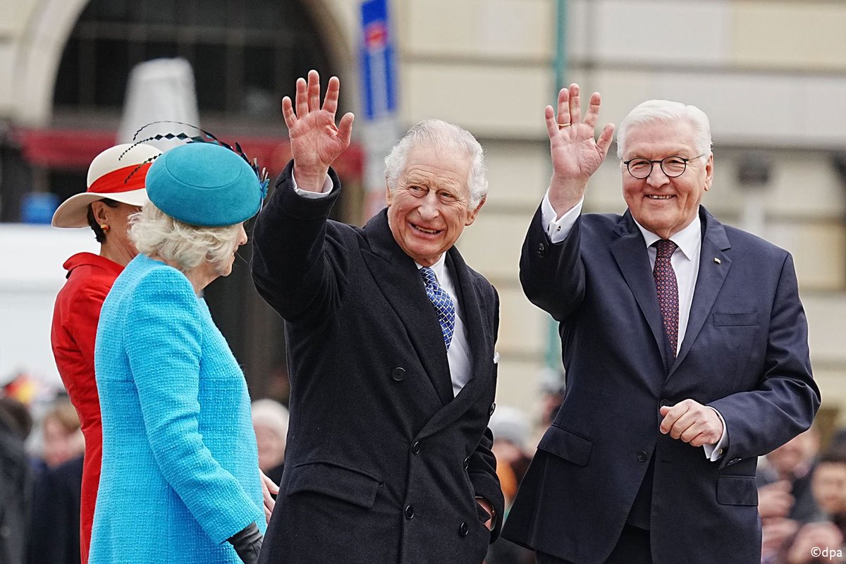 A very happy 75th birthday to His Majesty The King! I very fondly remember his moving and important state visit to Germany in March this year. Thank you, Your Majesty, for your close and longlasting friendship with Germany.