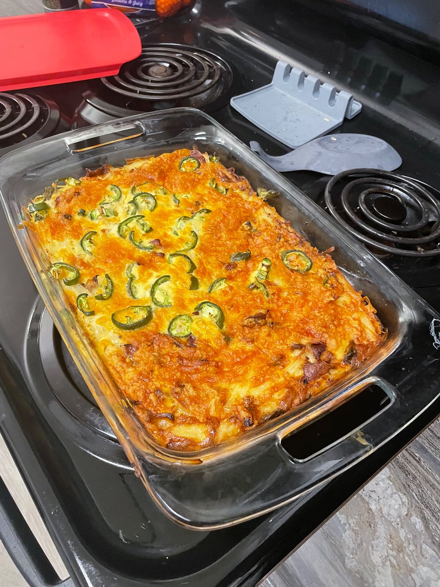 I love when I get to make #eggbake for my nurses. They did a beautiful job setting up our new #residency clinic #fmrevolution #medtwitter #fammedresidency