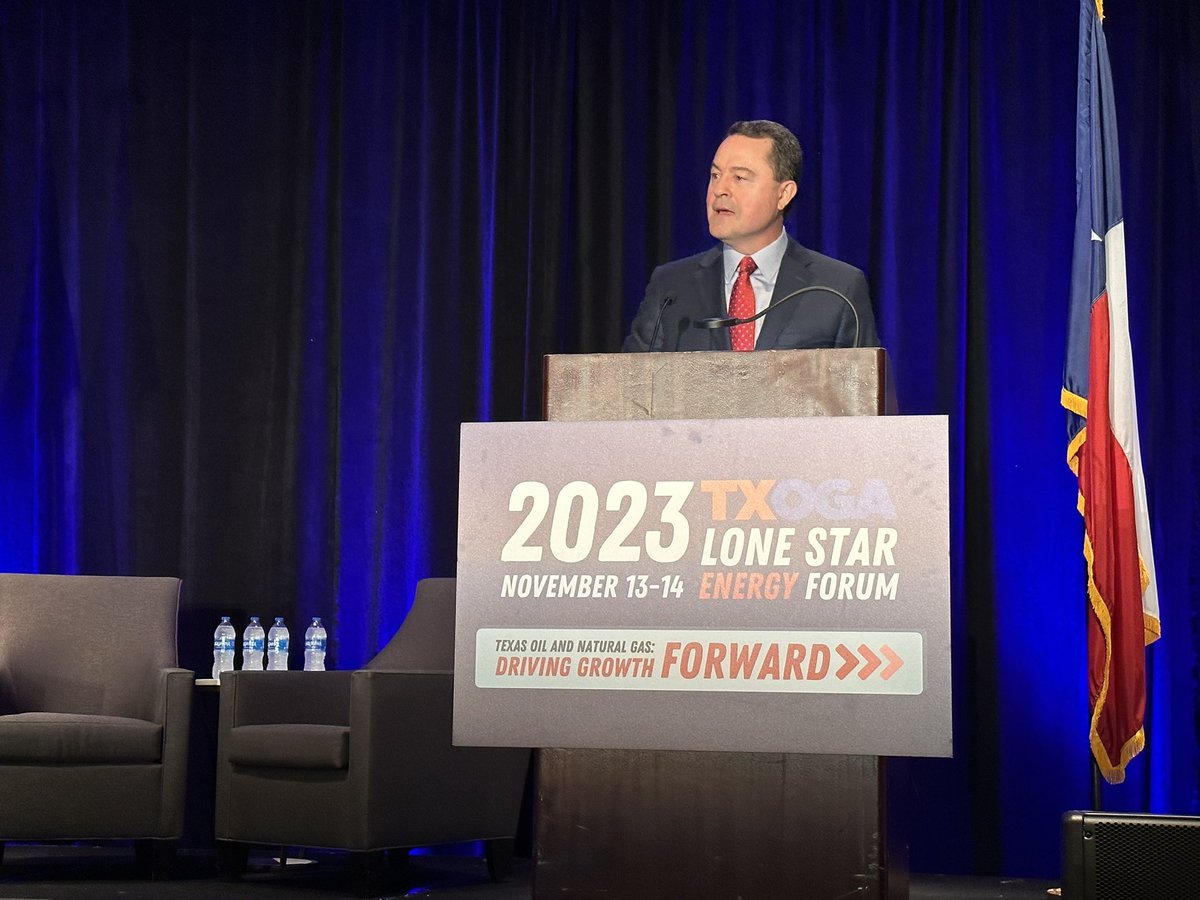 TXOGA's tweet photo. Good morning! To kick off our 2023 Lone Star Energy Forum, TXOGA President Todd Staples provided welcome remarks to attendees. 

“This industry is constantly innovating and investing to fuel the economy, protect the environment, and power the world.”

#LSEF2023 https://t.co/cPOEt0xiHB