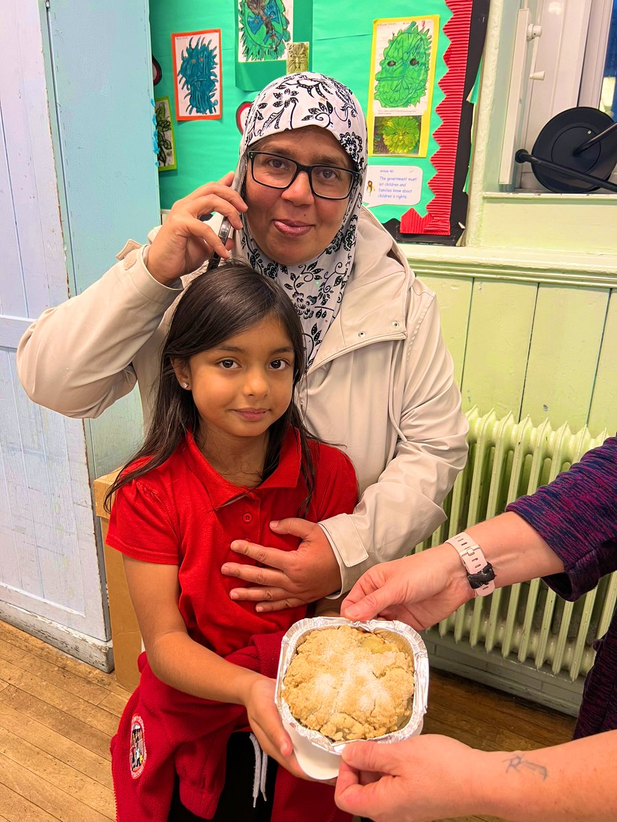 hapiCymru tweet media