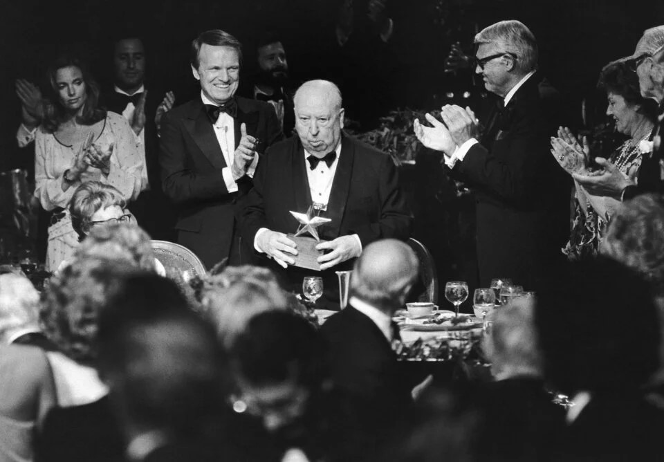 CineClubChapli1's tweet photo. Esta semana, en el Cineclub: Mi nombre es Alfred Hitchcock, dirigida por Mark Cousins
https://t.co/mfCiqkMMWk https://t.co/lq9Pl7C8cD