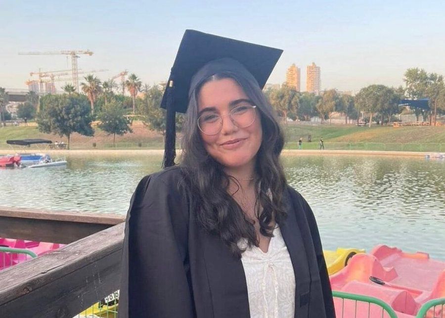 BOPHnow's tweet photo. Our heart goes out to the Marciano family with the sad news of their daughter, Noa, only 19 years old, who was executed by Hamas while being held hostage. Noa served as an IDF soldier watching over the borders and was kidnapped by Hamas to Gaza on the black Shabbat of Oct. 7. 💔 https://t.co/e16EgPZmxX