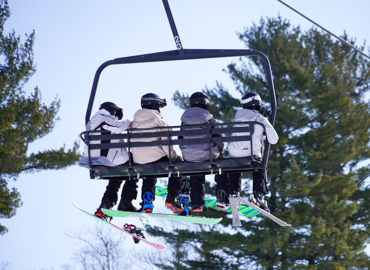 Reminder, purchasing in advance allows you to customize your season based on your access needs with 𝗘𝗽𝗶𝗰 𝗗𝗮𝘆 𝗣𝗮𝘀𝘀.

Save up to $32 a day, a savings of 40% when compared to daily lift tickets!

Hurry, last chance to lock in your Pass before prices go up is November 19.