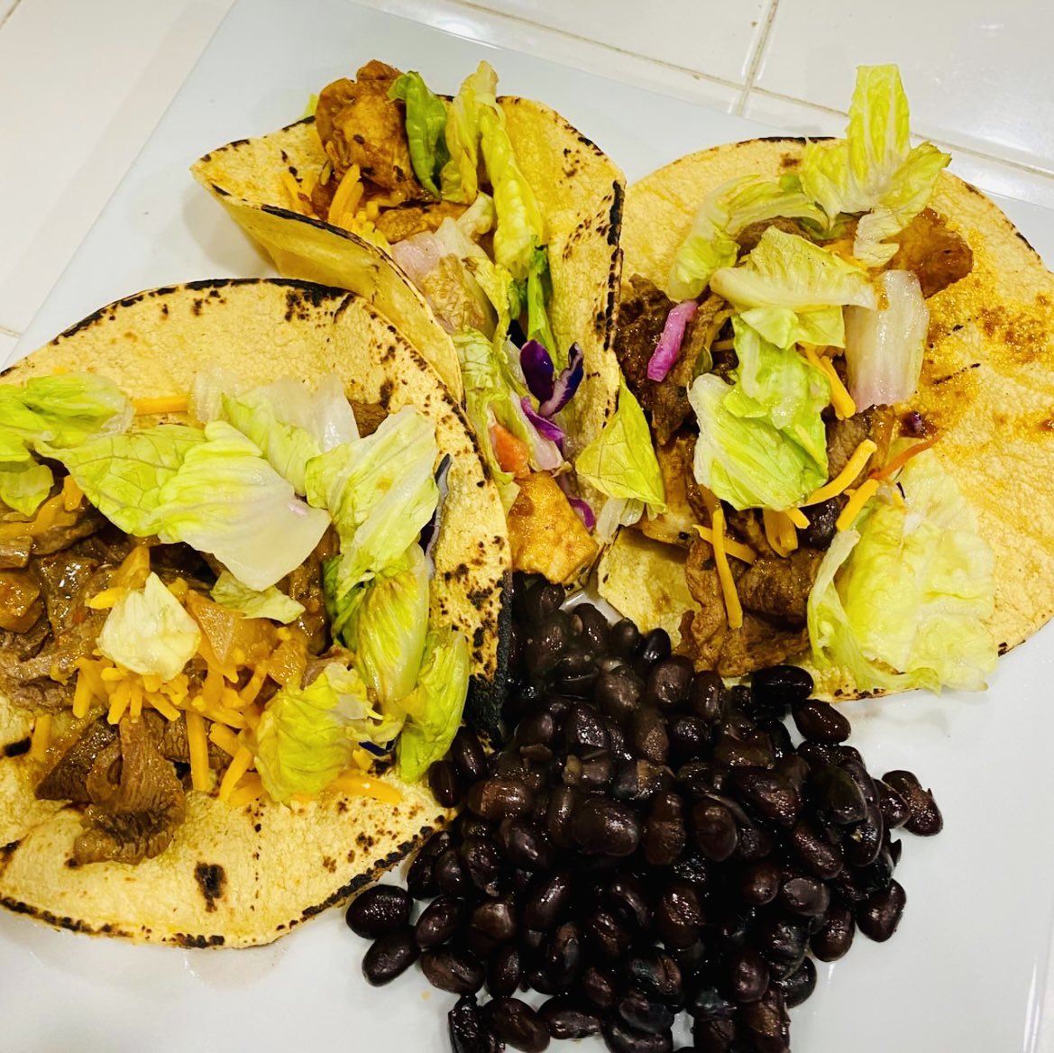 TheFoodie8's tweet photo. #DoubleCutBrisketTacos #BlackBeans #MediumSalsa #EatPGH #TrueCooks #FullOfFlavor #TacoTuesday ๐ฎ๐ฎ๐ https://t.co/LSJY9EAlIX