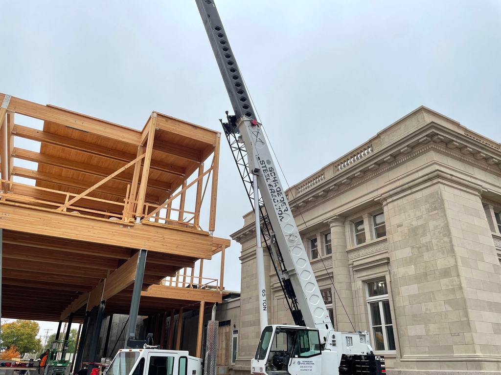We love to see the juxtaposition between a new building next to an existing one! Our Founding Principal, Julian Lineham, was at the MONA site to check the progress of this fantastic project! 

Client: Museum of Nebraska Art
Architect: BVH Architecture
GC: Whiting Turner