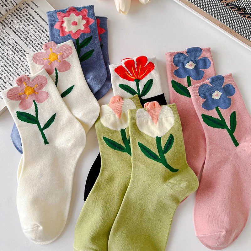 Floral socks 🌺🌷🌼