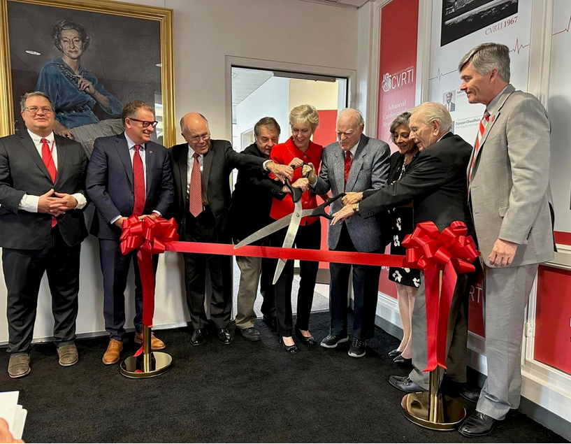 Ribbon cutting of the new @NEH_CVRTI research wing. Joined by @PresidentUofU, members of the Nora Eccles Treadwell Board, and @MikeGoodMD. The @NEH_CVRTI now has 40k sqft and is currently partnering with @uofunuip and @uofupathology to recruit the best CV Investigators.