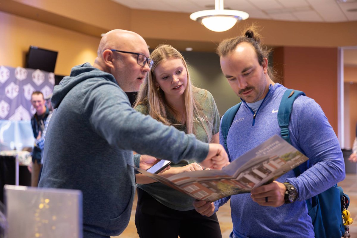 obunews's tweet photo. OBU is having a blast at the Oklahoma Baptist Annual Meeting. We had an amazing turnout at our OBU Alumni reception. Make sure to come see us at our booth today to learn more about the amazing things happening on Bison Hill!
#obubison #okbaptist #go2obu https://t.co/ocPSjOmPCQ