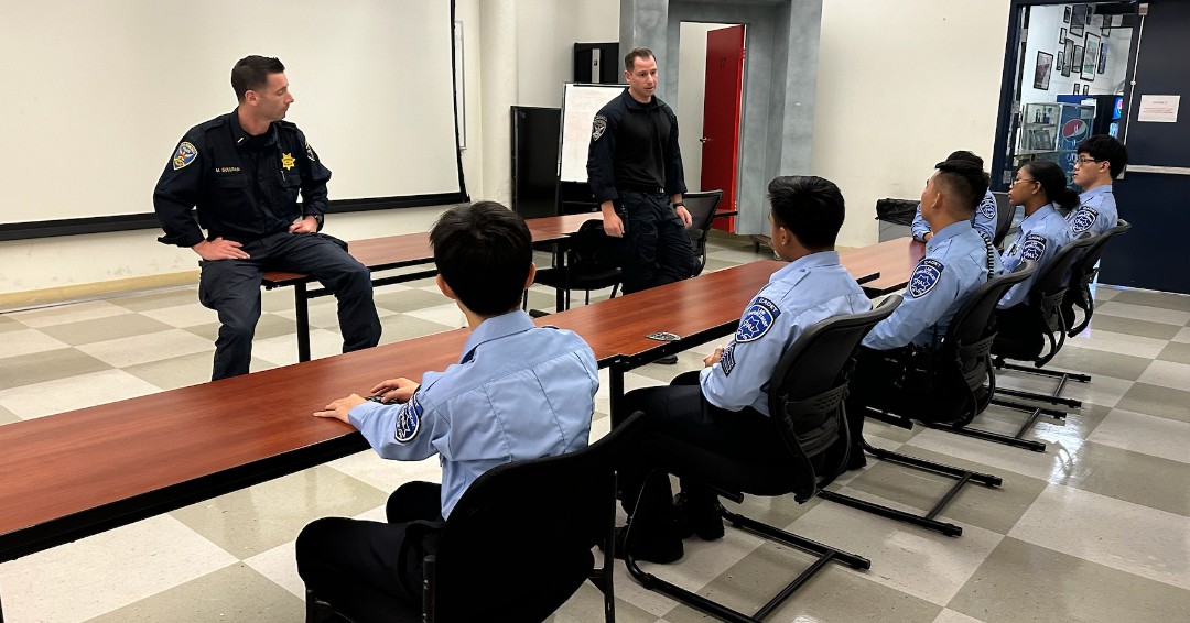 goSFPAL's tweet image. Last week, our Cadets were treated with a visit to the Tactical Unit and explored some of the equipment the officers have available to them. We thank the officers for their hospitality and excellent training. @SFPDcares