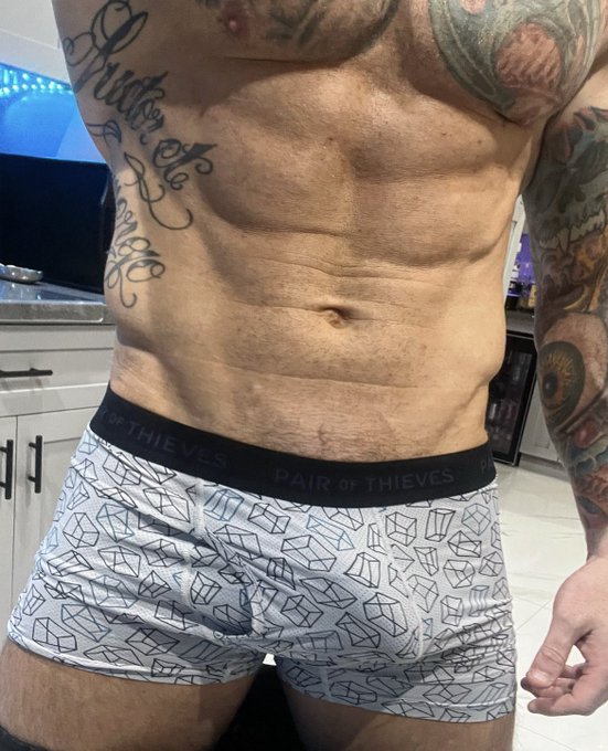 Like my underwear?  If not click here and subscribe. https://t.co/5q04gHSTyk https://t.co/6Z9HuQuUX0
