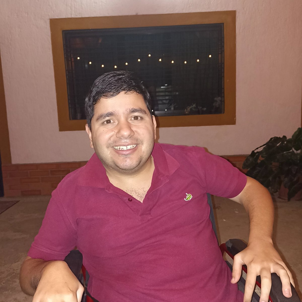 Los adultos que tengamos alguna discapacidad debemos trabajar para abrir puertas laborales sociales económicas que mejoren nuestra calidad de vida y le ofrezcan a las próximas generaciones un futuro más accesible y sin tanto prejuicio.