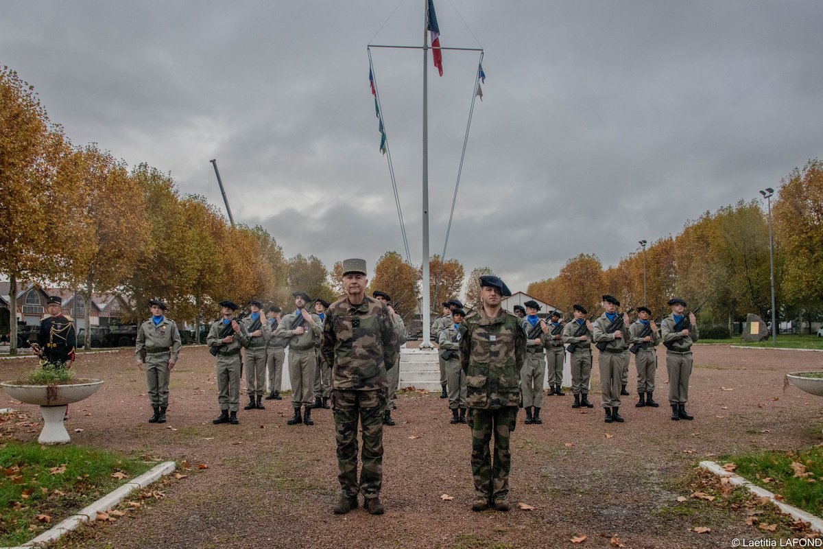 Defense_sud_est's tweet image. Aujourd’hui le #GML Denis Mistral, était en visite de commandement au @7RMATofficiel 🪖