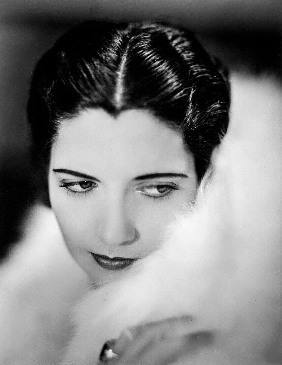 Kay Francis in a publicity portrait for Ladies' Man (1931)