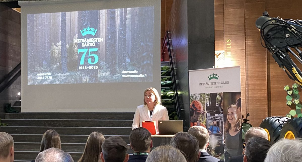 Tänään  juhlistettiin <a href="/PILKEtalo/">Metsähallitus - Tiedekeskus Pilke</a> ssa 75-vuotiasta Metsämiesten Säätiötä, joka tekee erittäin tärkeää työtä metsäalan kehittämiseksi. Onnea vielä <a href="/mmsaatio/">Metsämiesten Säätiö</a> ja kiitos tärkeästä tuestanne, jolla mm lasten ja nuorten metsätietämystä edistetään 💚 #4hsuomi