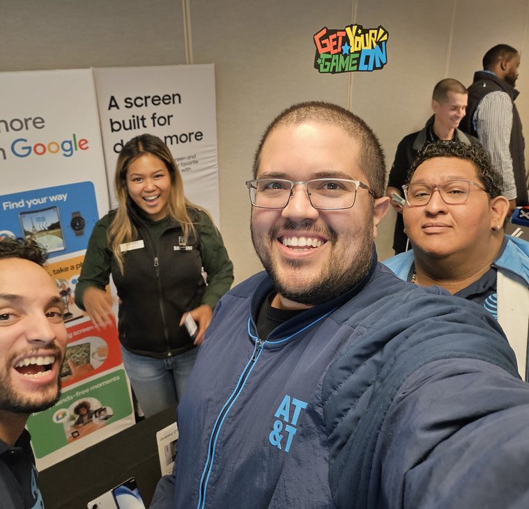 Elisandro (@mobileeli) on Twitter photo #wINEverything #jointheflipside <a href="/emilywiper/">Emily Wiper</a> #wINEverything #jointheflipside <a href="/emilywiper/">Emily Wiper</a>