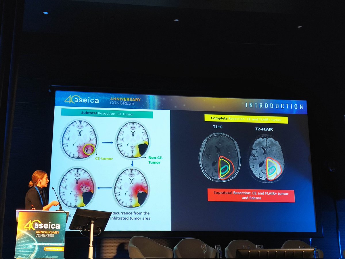 Fantastic talk by Olaya de Dios about the tumor-microenvironment of the periphery of #gliomas at the ASEICA meeting in A Coruña <a href="/ASEICAnews/">ASEICA</a>
