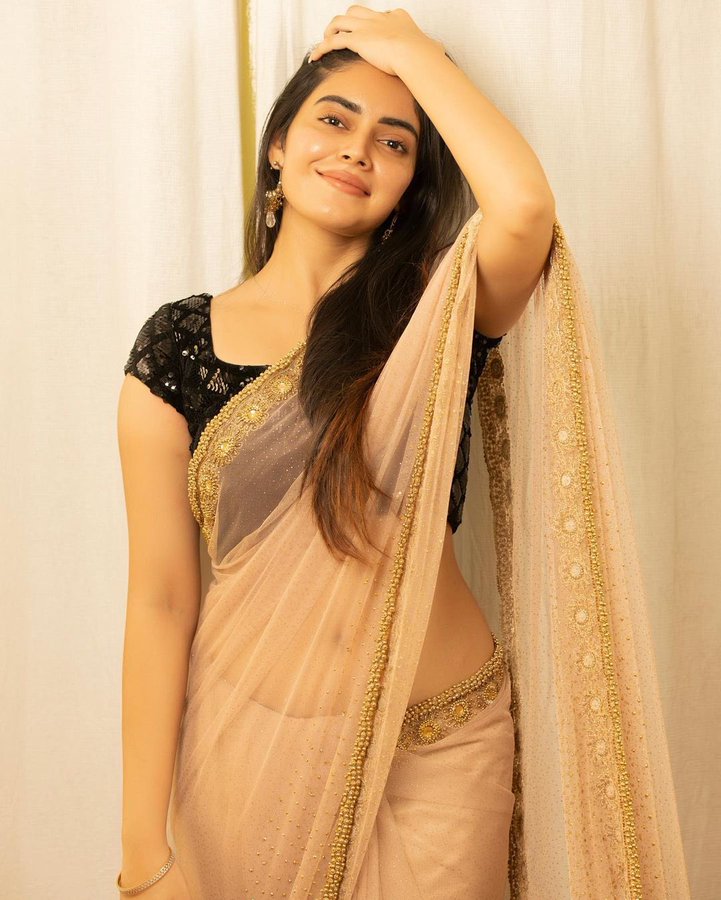 F-6Ti0wWAAEyO6f?format=jpg&name=900x900