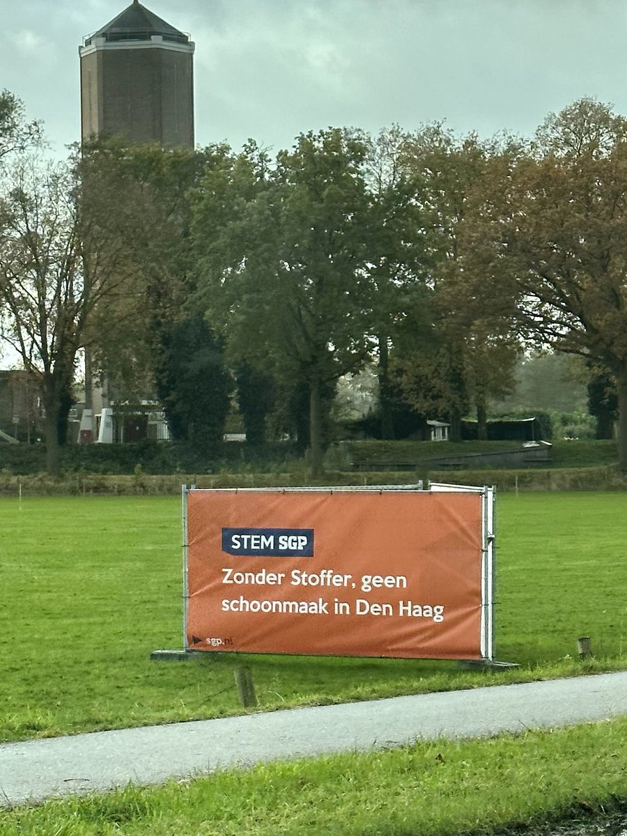 Verkiezinghumor ligt op straat..
#chrisstoffer