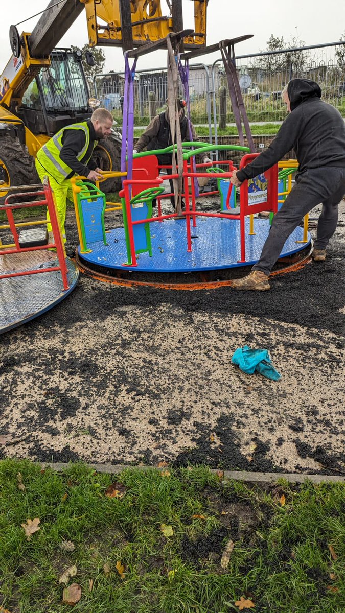 The Public Realm Playground team are hard at work renovating a play area in Lancaster. Huge thanks to the Friends of Fairfield who have raised a large sum of money to make this happen. Today a colourful inclusive roundabout has been installed 🤩