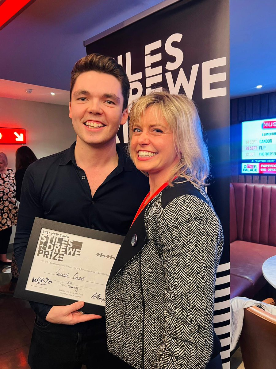 Geraint Owen - winner of voice, vision and potential award at the Stiles and Drew’s Song Prize 2023 with BIO from #Queerway 

A wonderful Queer Welsh Valleys love letter to the self, based on the words of a fabulous resident of Merthyr Tudful. 

Get in!!!
We are made up. 🥰🥰🥰