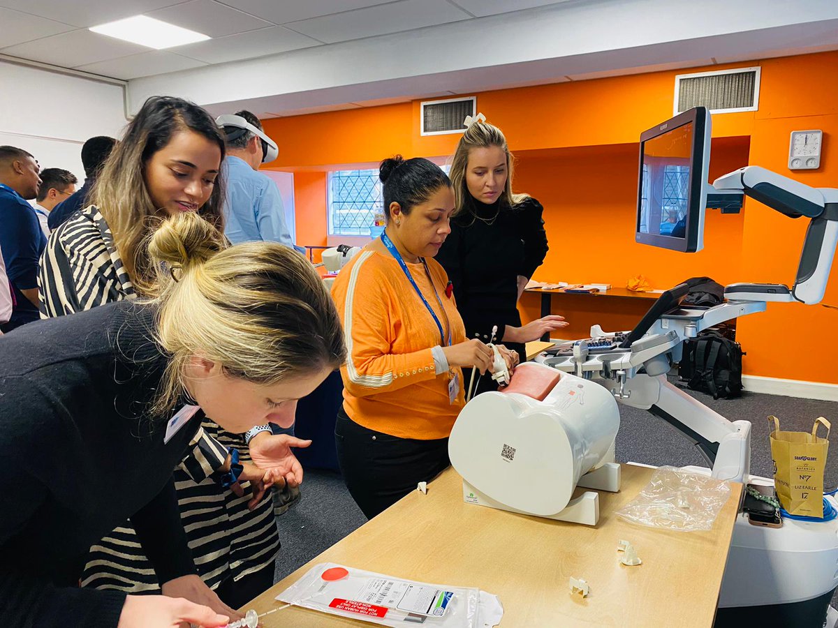 Our second #PCNL course in Edinburgh was a success thanks to our outstanding faculty and engaged attendees. Can't wait to see you all again for the next edition.

<a href="/kata_greg/">Greg Kata</a> <a href="/MrWillFinch/">Will Finch</a> <a href="/zara_gall/">Zara Gall</a> Julian Keanie @FujifilmUkMed
#BSCEMEA #MedEd #HealthcareSolutions