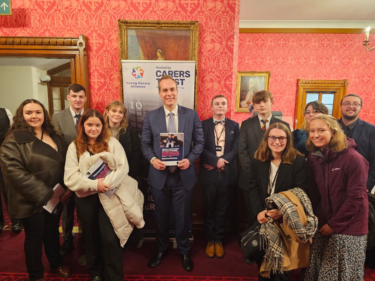 David Johnston MP, Minister for Children, Families and Wellbeing, signed the Young Carers and Young Adult Carers Pledge for support at the APPG inquiry launch reception Find out more about the pledge: carers.org/ycpledge Details on the APPG inquiry: carers.org/APPGinquiry