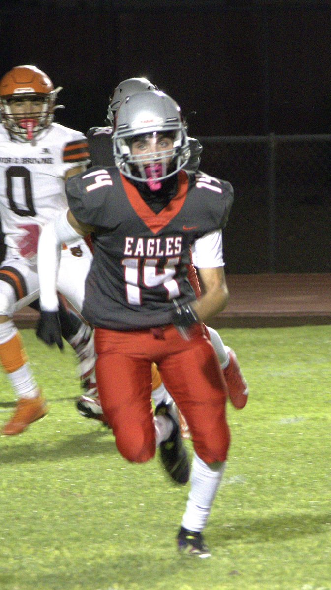 Ironwood Eagles Football (@ironwoodfball) on Twitter photo 5A Northwest Region Honorable Mention - Abel Silva
2nd on the team in yards per catch
2nd on the team in rushing
Team leader in return yards
Congrats <a href="/SilvaXadiel1/">Xadiel “Abel” Silva</a>
#WeAreIronwood #EaglePRIDE 5A Northwest Region Honorable Mention - Abel Silva
2nd on the team in yards per catch
2nd on the team in rushing
Team leader in return yards
Congrats <a href="/SilvaXadiel1/">Xadiel “Abel” Silva</a>
#WeAreIronwood #EaglePRIDE